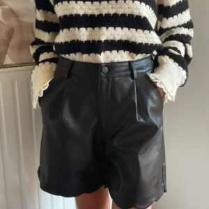 Short simili noir Kim