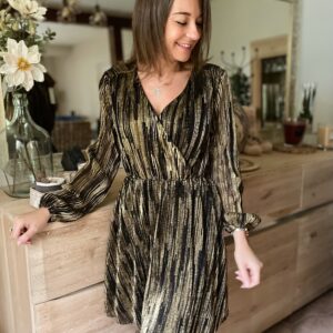 Robe noire Louane