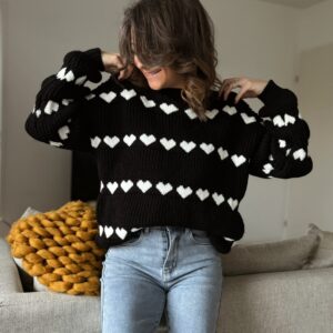 Pull à cœur noir Amor